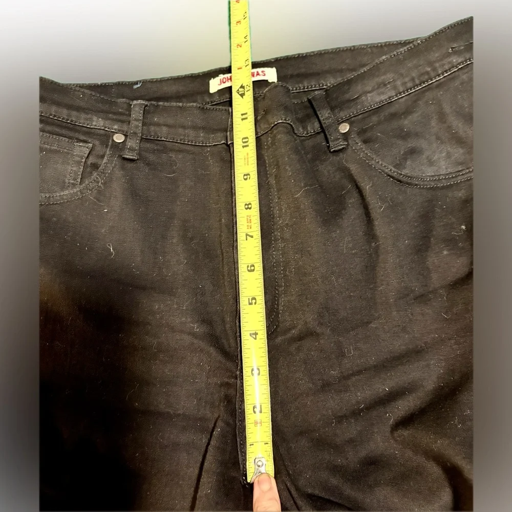 Johnny Was Embroidered Black Crop Jeans Sz 32 - Picture 8 of 9